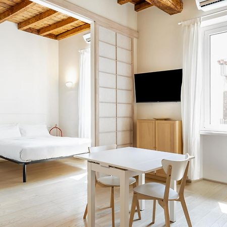 Relstay - Navigli - 1Br Милано Екстериор снимка