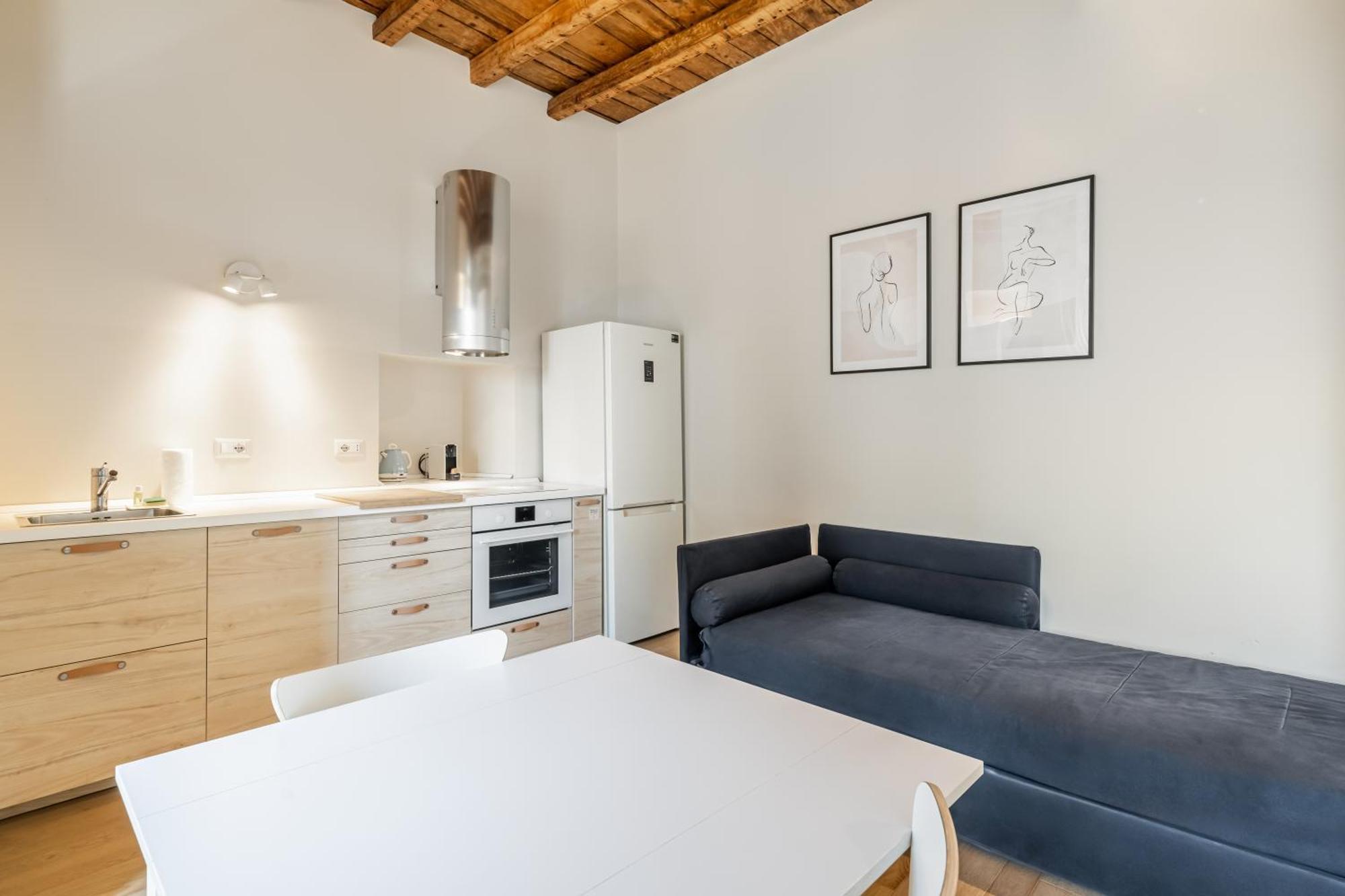 Relstay - Navigli - 1Br Милано Екстериор снимка