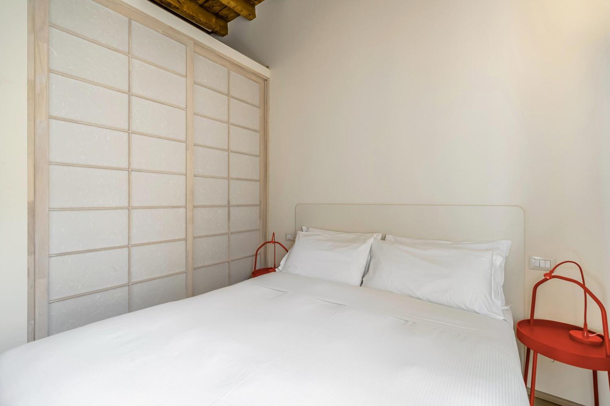 Relstay - Navigli - 1Br Милано Екстериор снимка