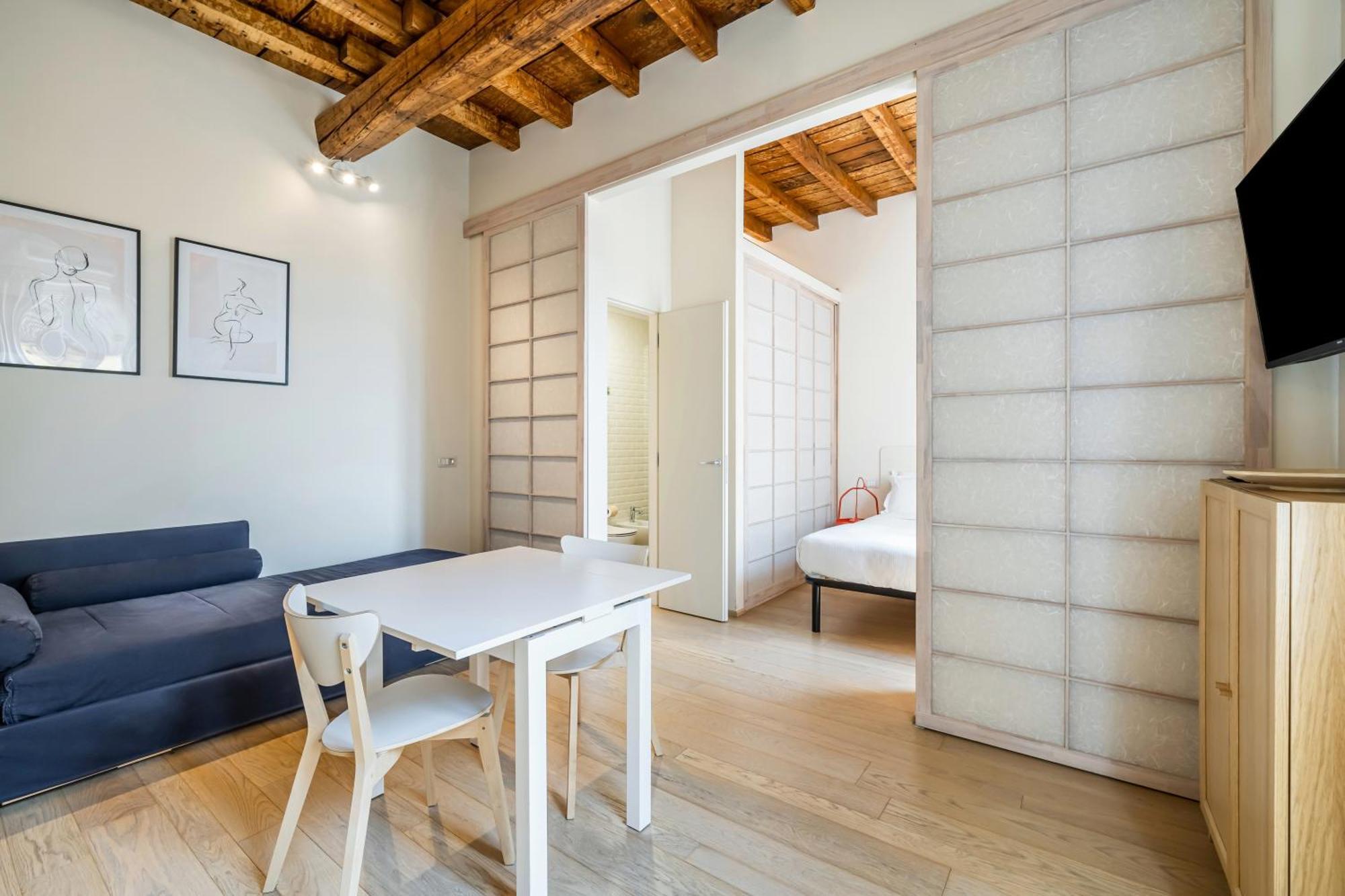 Relstay - Navigli - 1Br Милано Екстериор снимка