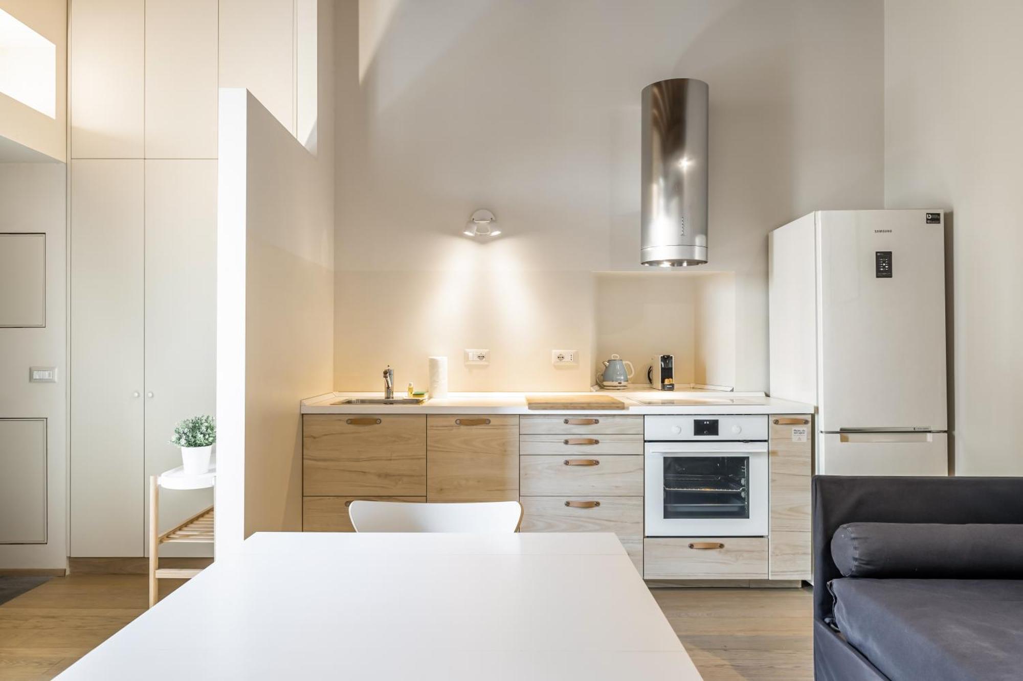Relstay - Navigli - 1Br Милано Екстериор снимка